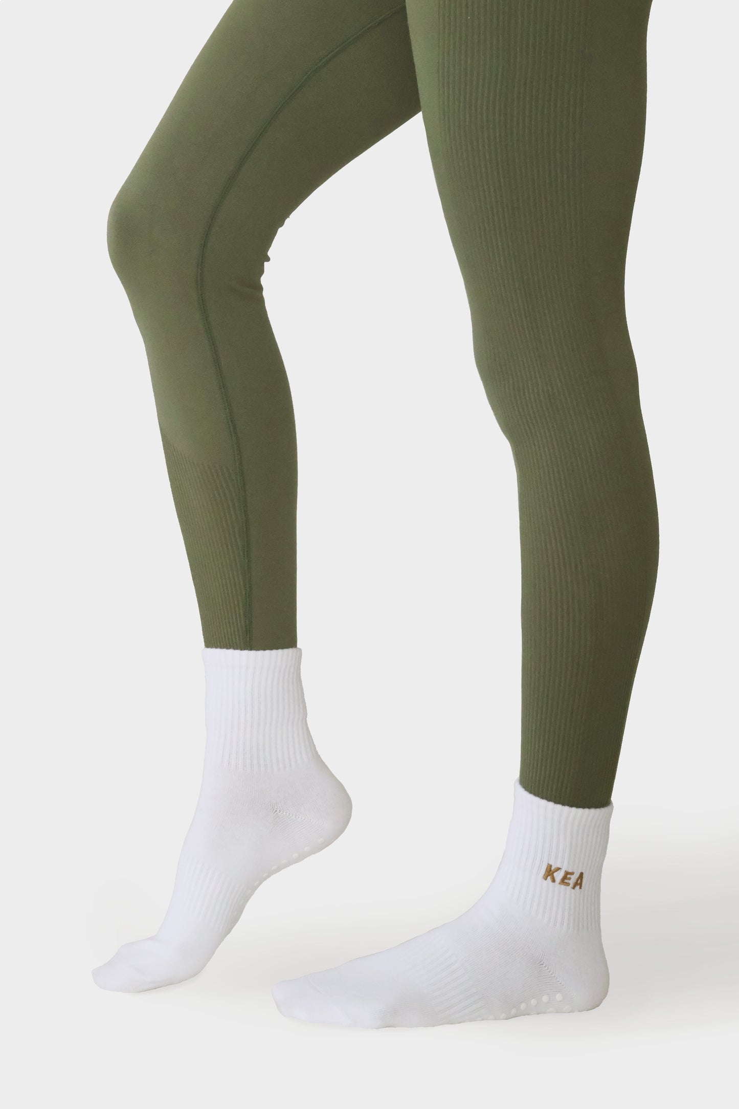 3 Sets - Crew Non Slip Grip Socks - Kea Active